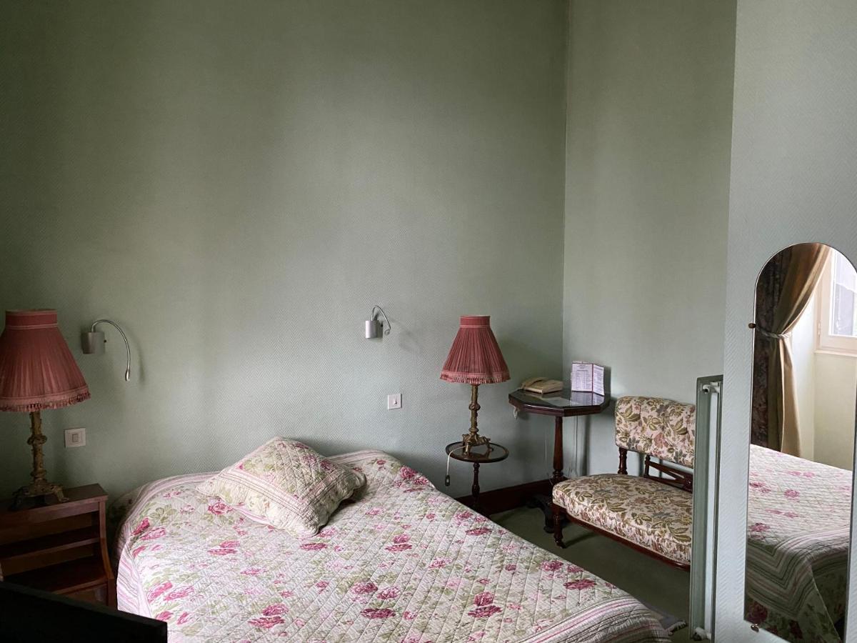 Cit'Hotel Marie Stuart ลารอช-ซูร์-ยง ภายนอก รูปภาพ