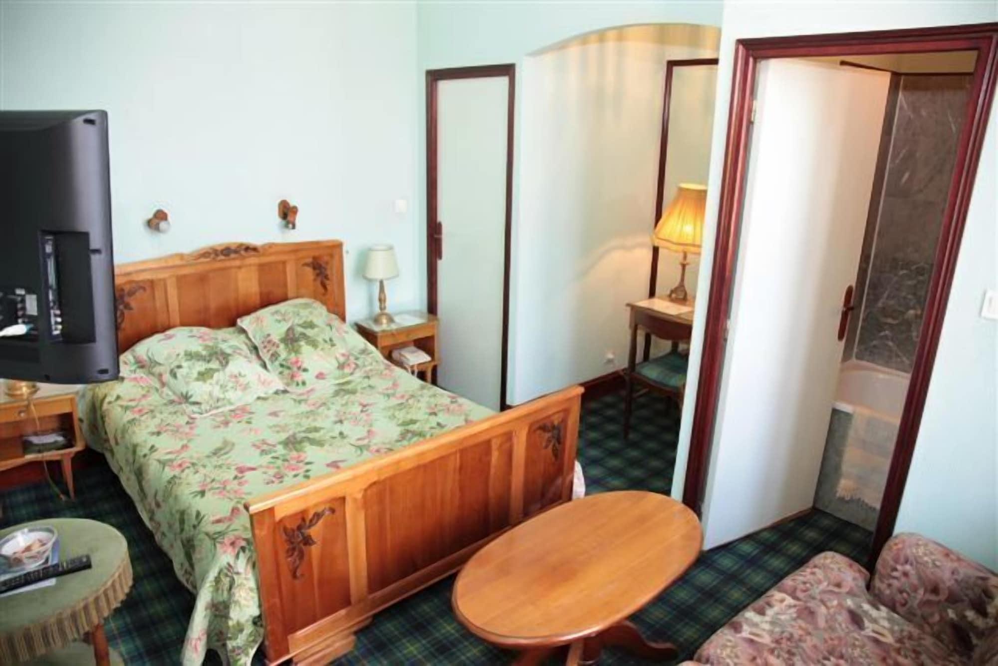 Cit'Hotel Marie Stuart ลารอช-ซูร์-ยง ภายนอก รูปภาพ