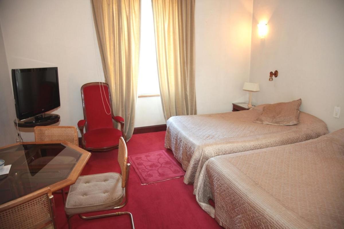 Cit'Hotel Marie Stuart ลารอช-ซูร์-ยง ห้อง รูปภาพ