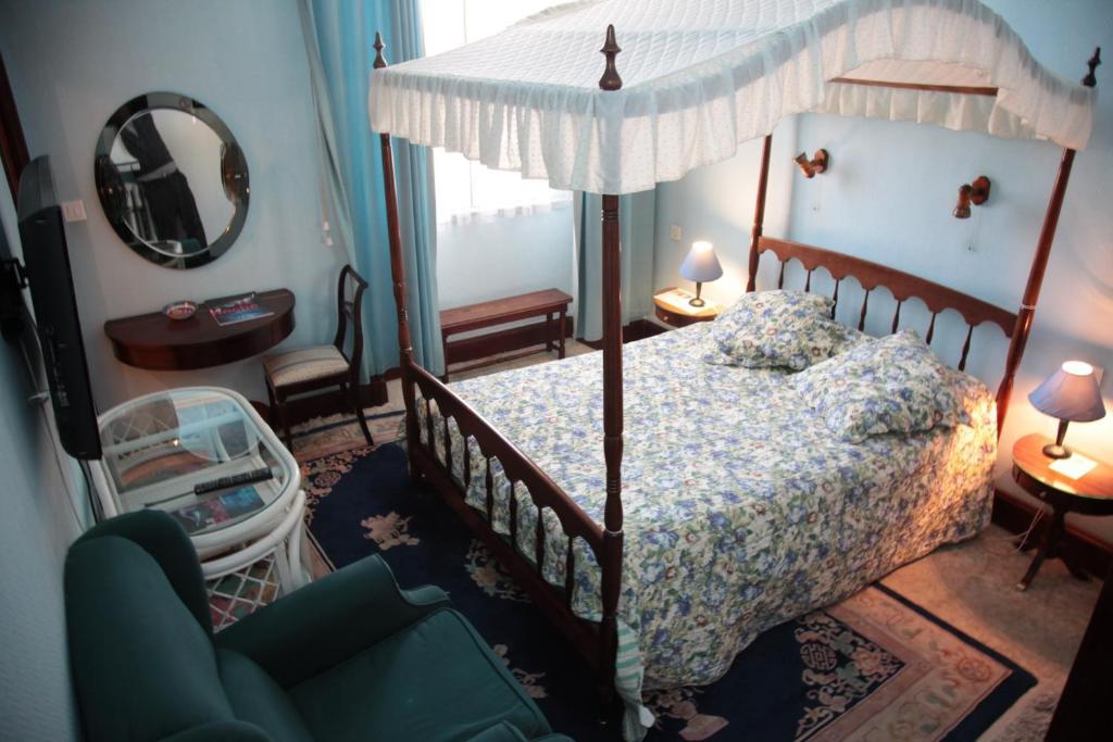 Cit'Hotel Marie Stuart ลารอช-ซูร์-ยง ภายนอก รูปภาพ